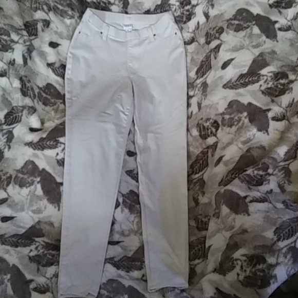 Time & Tru - Picture 4 of 5